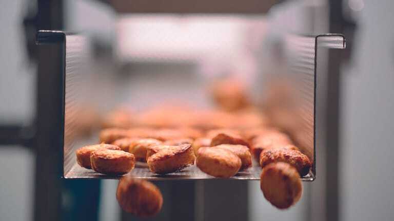 Rügenwalder Mühle: Positive Bilanz - Die Fleischerei
