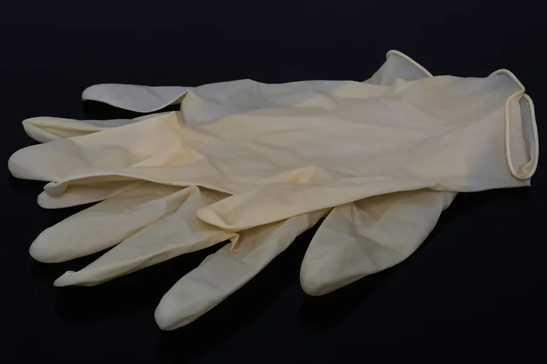Gesundheitsrisiko Hygienehandschuhe