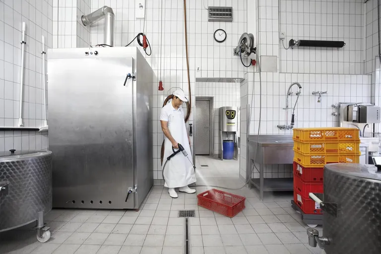 Erst reinigen, dann desinfizieren