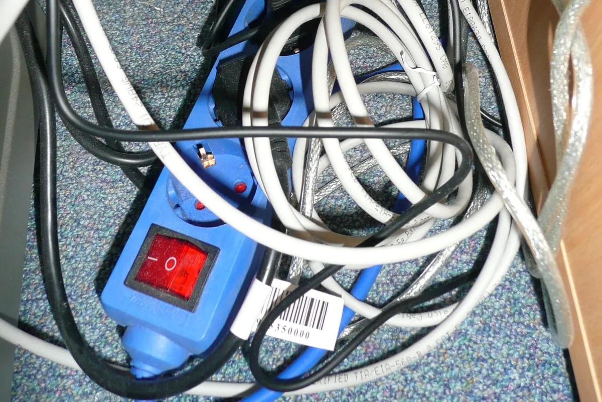 Elektrotechnische Betriebsmittel - Unternehmer haben Prüfpflicht