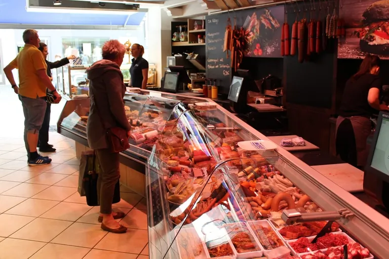 Ob Bedientheke oder SB-Regal: Es geht um Vertrauen