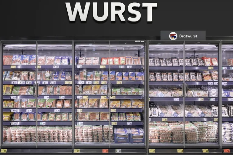 Kaufland: Wurstwaren der Haltungsform Stufe 3 &bdquo;Au&szlig;enklima&ldquo;