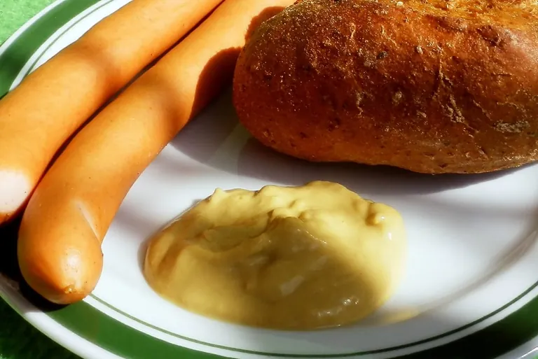 Senf aus eigener Herstellung