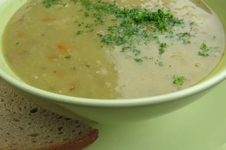 Erbsensuppe im Geschmackstest
