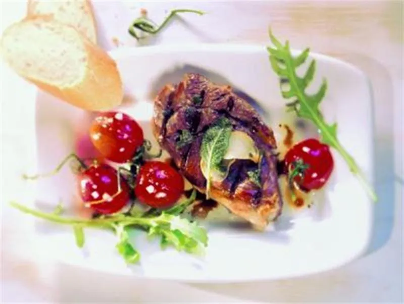 Gegrilltes Salbeilamm