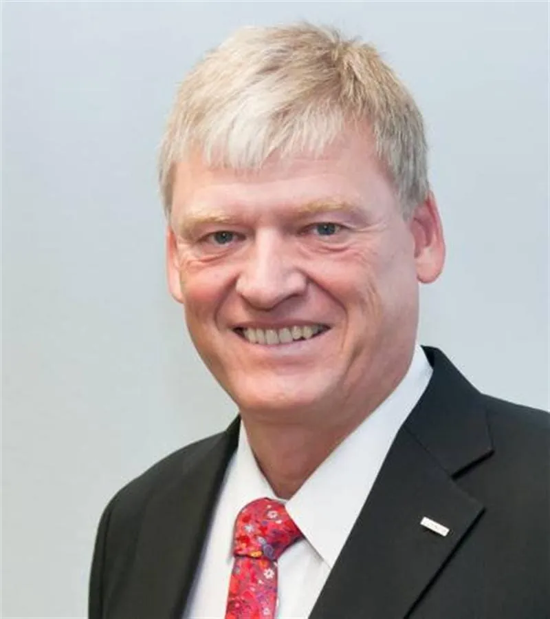 Friedrich Schock verstärkt die Geschäftsführung