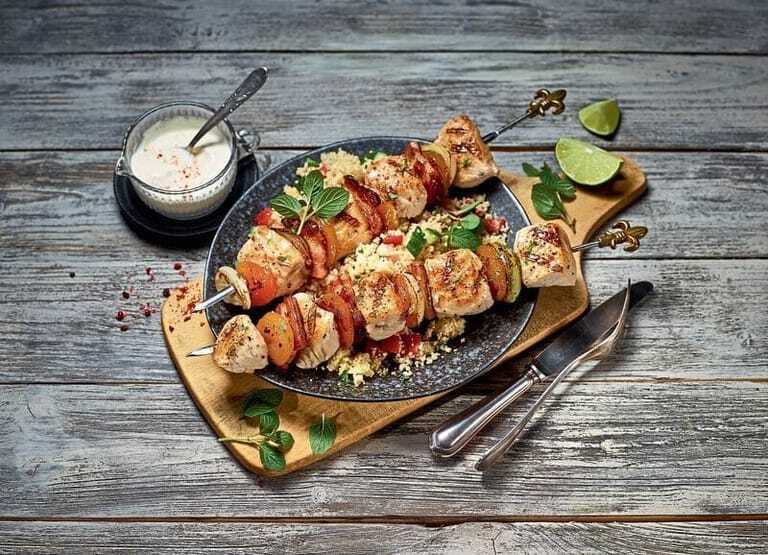 Pikanter Putenspieß mit Speck - Die Fleischerei