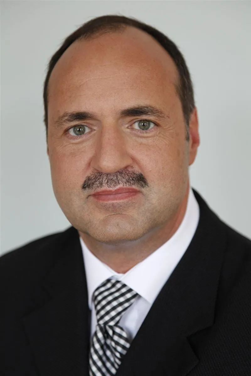 Geschäftsführungsmitglied Uwe Ginkel ausgeschieden