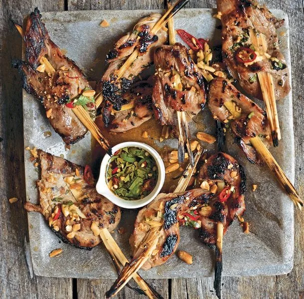 Filethäppchen am Zitronengrasspieß - Die Fleischerei Filethäppchen am Zitronengrasspieß - Die Fleischerei