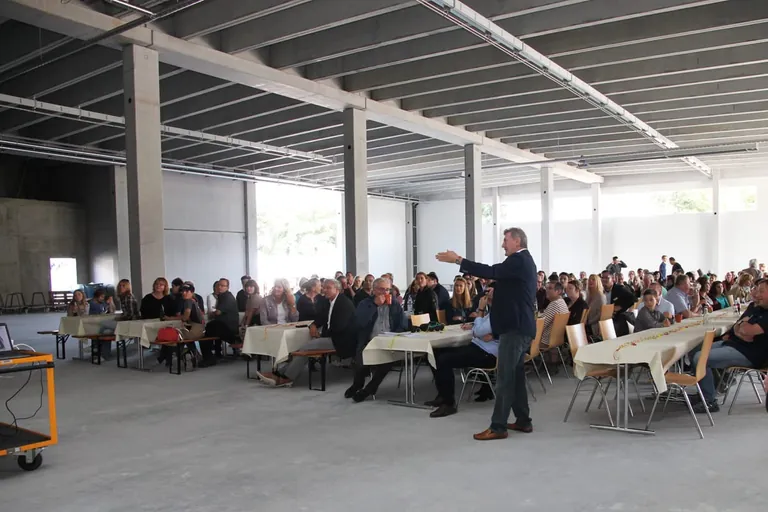 Kramer Einweihung neue Produktionshalle