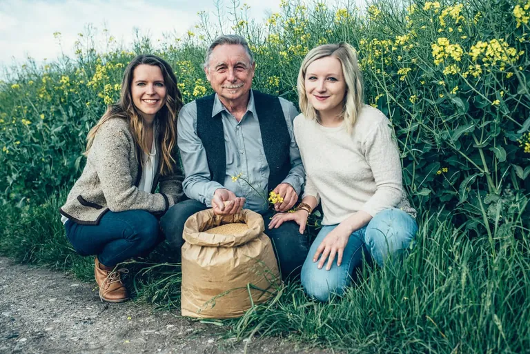 M&uuml;nchner Kindl Manufaktur Familie Hartl