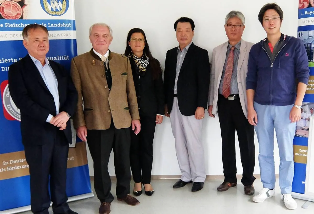 Koreanische Delegation besucht die 1. BFS in Landshut