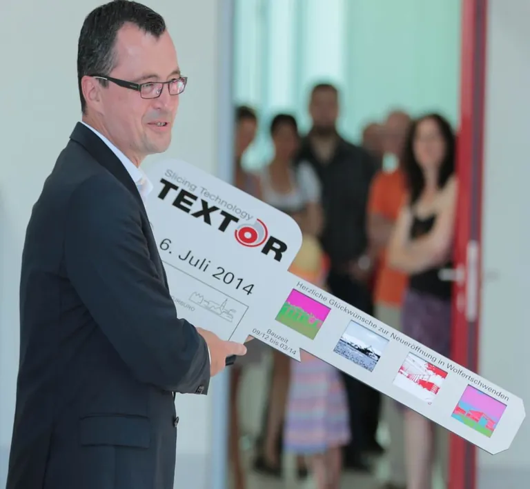 Textor: Neuen Firmensitz eingeweiht
