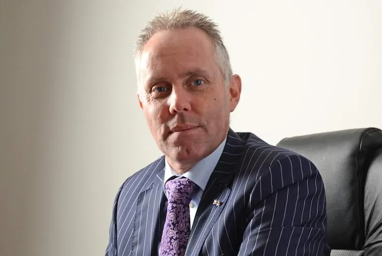 NEPLUVI: Gert-Jan Oplaat