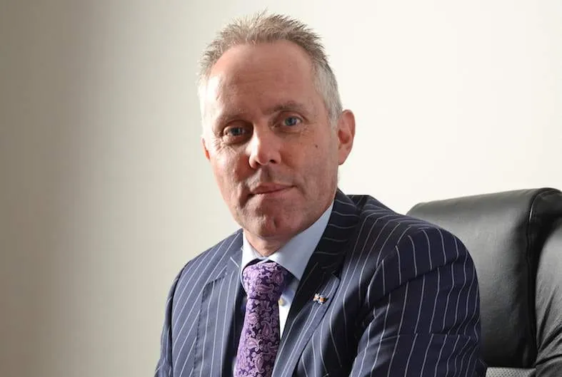 NEPLUVI: Wechsel an der Spitze