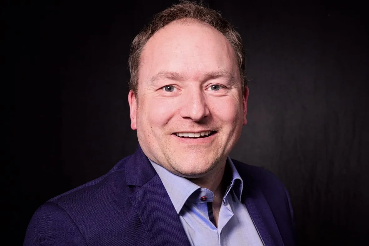 Shop-IQ: Stephan Westhues übernimmt Regionen Nord und West