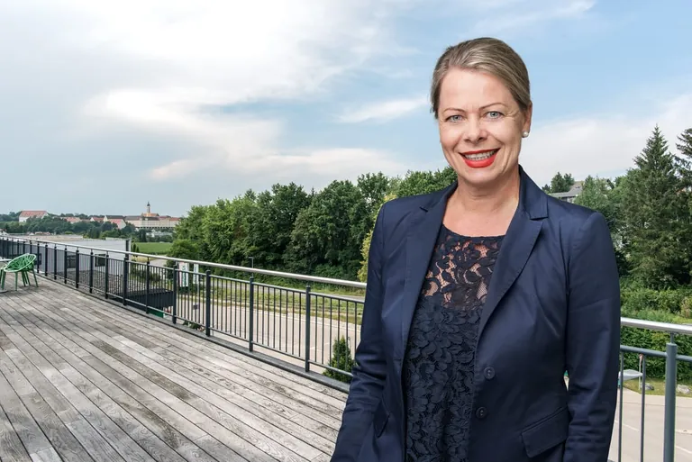 Carolin Grimbacher wird ins Kuratorium der Hochschule Kempten berufen