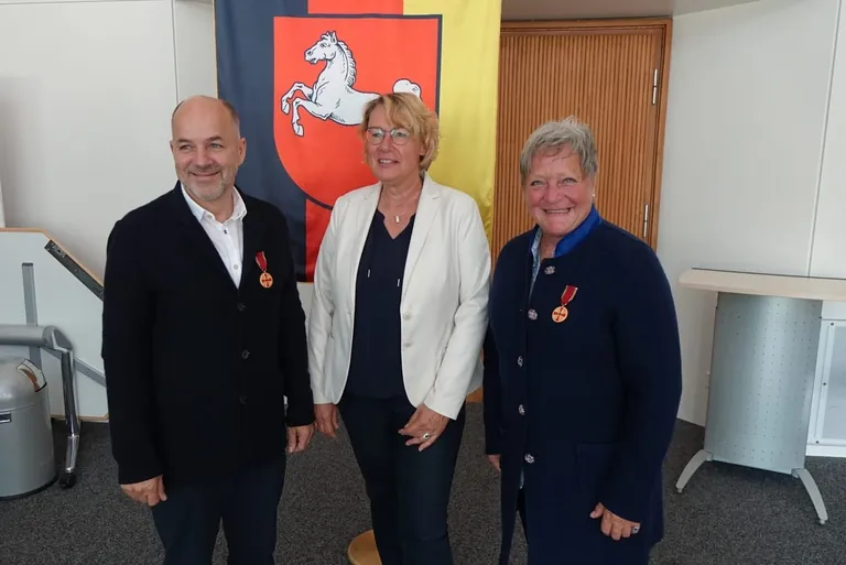 Bedford: Gabriele und Bert Mutsaers werden mit dem Bundesverdienstorden ausgezeichnet