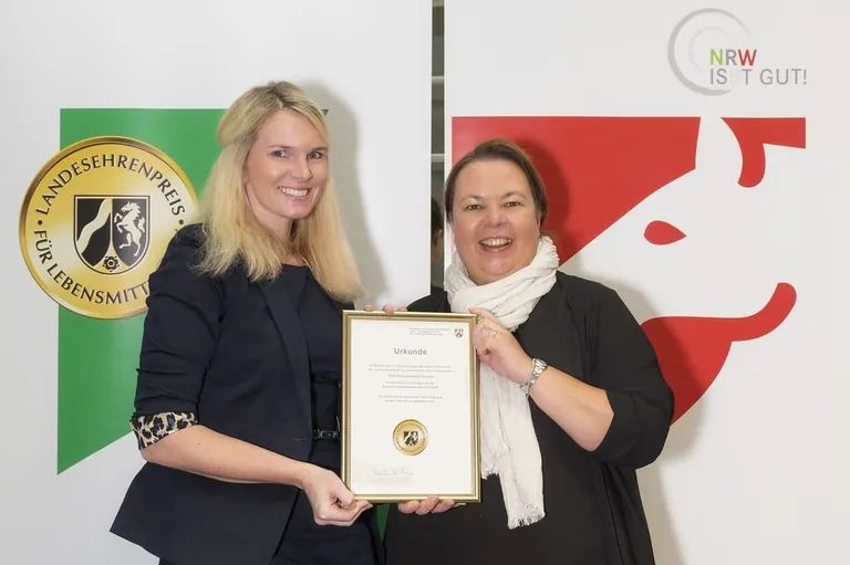 Gold f&uuml;r die FVZ Convenience GmbH 