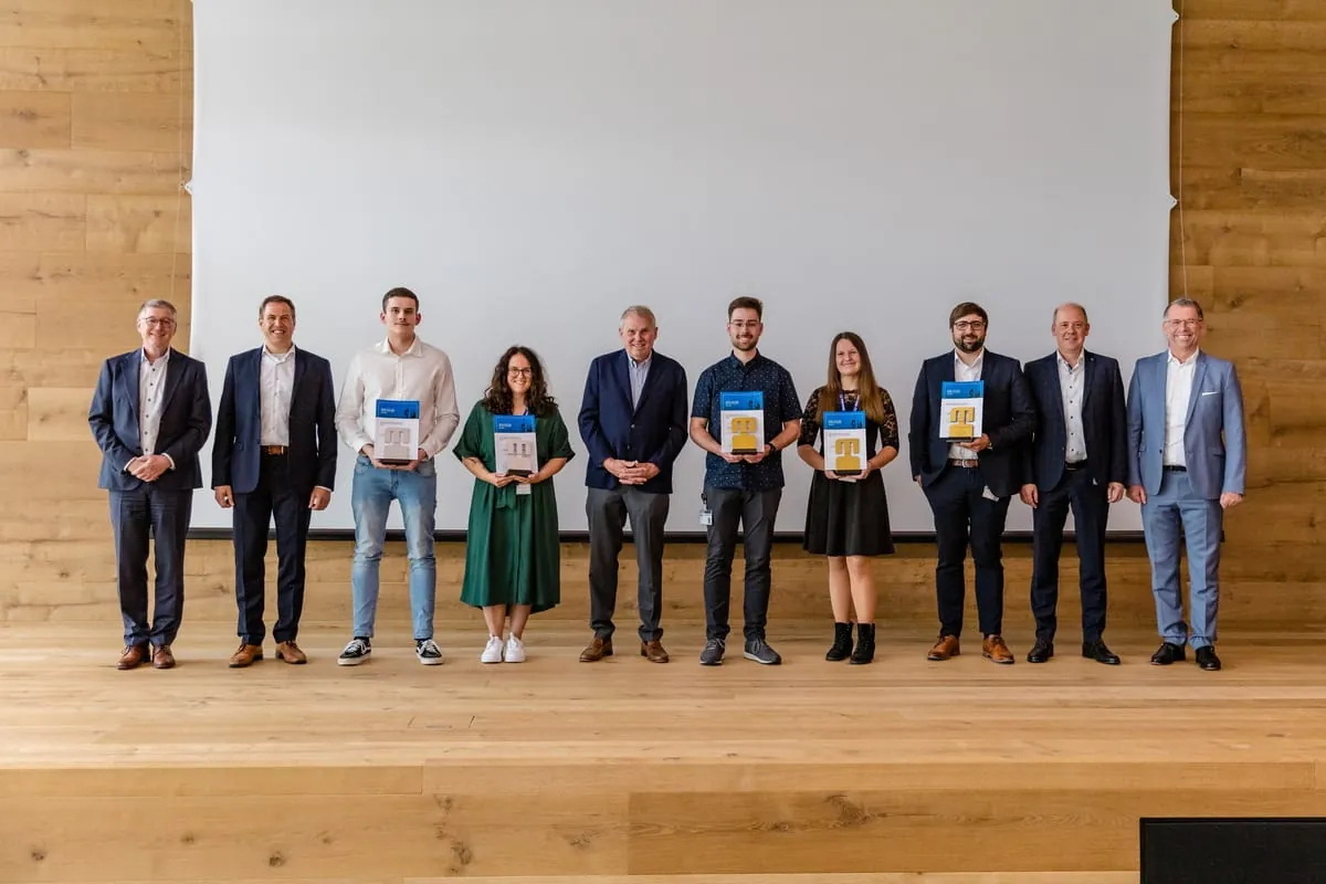 Multivac honoriert Nachwuchskräfte