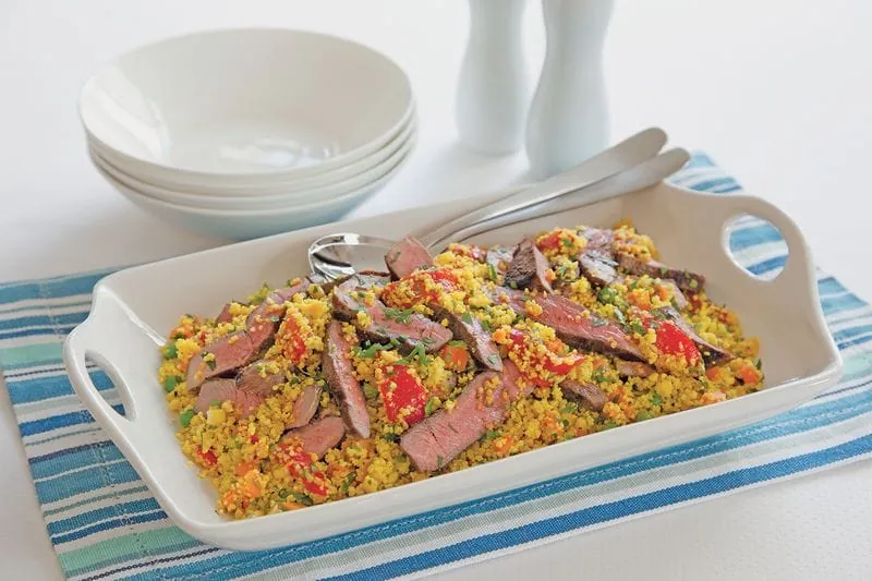 Gegrilltes Lamm mit Couscoussalat