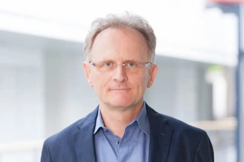 DGE: Neues Präsidium gewählt