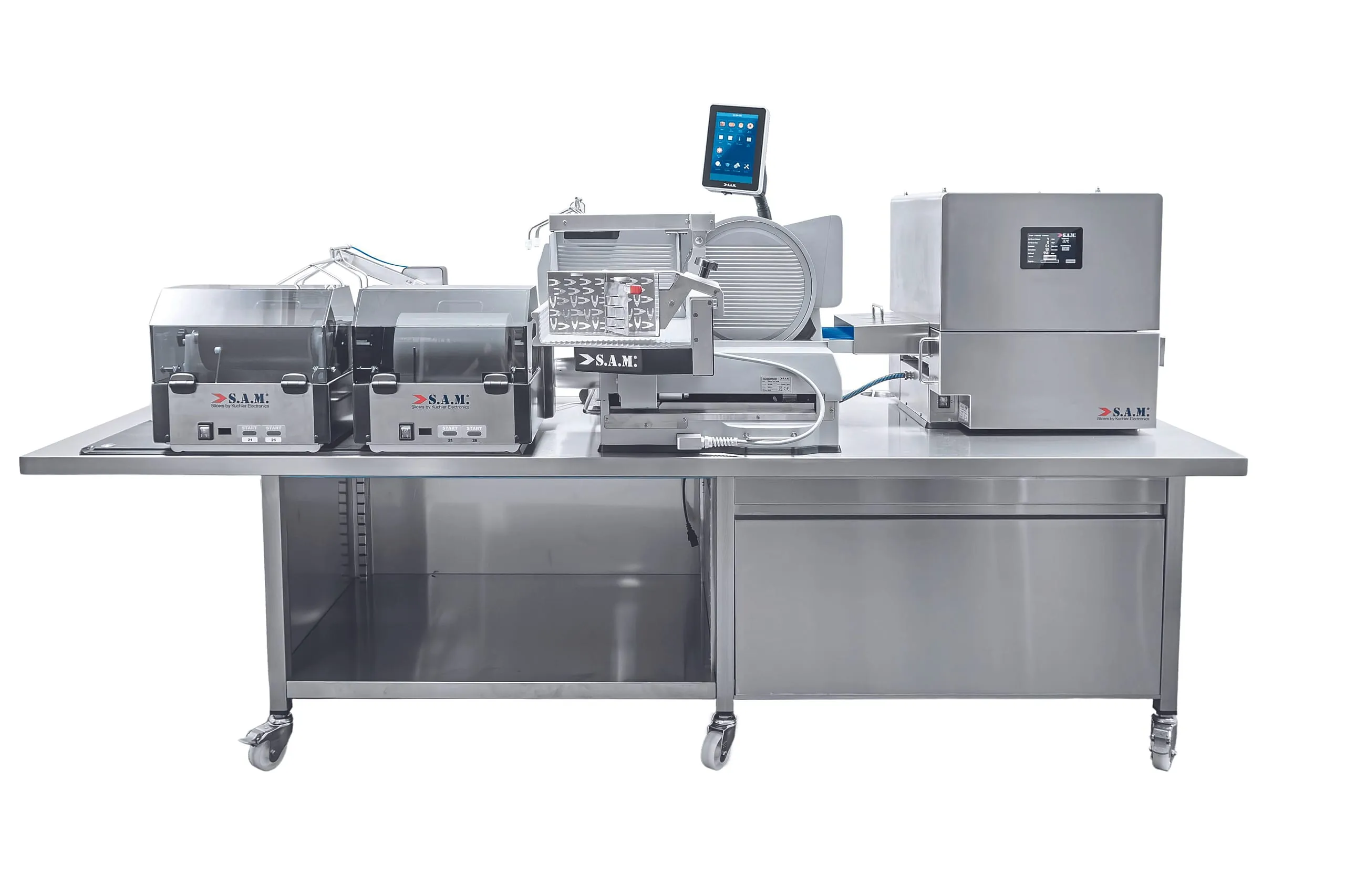 Die kompakte Bauweise der Verpackungsmaschine S.A.M. PX3 MAP ermöglicht eine nahtlose Integration in bestehende Arbeitsabläufe, ohne dass zusätzliches Fachpersonal benötigt wird. S.A.M. Kuchler