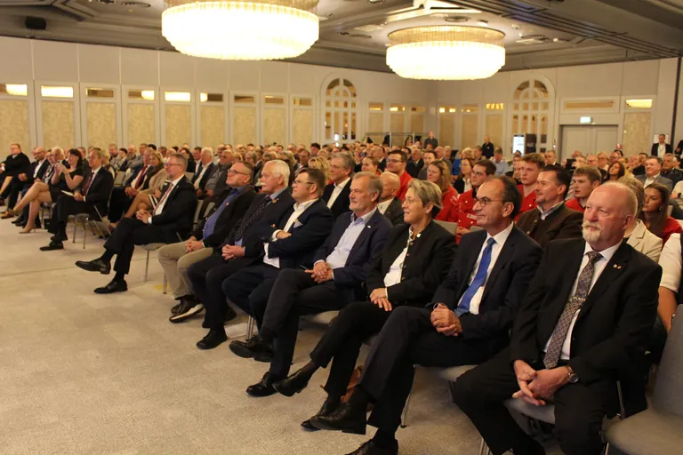 Die Themen auf dem Fleischer-Verbandstag waren gepr&auml;gt von der aktuellen wirtschaftlichen Schieflage der Betriebe und den Erwartungen an die Politik in Berlin.