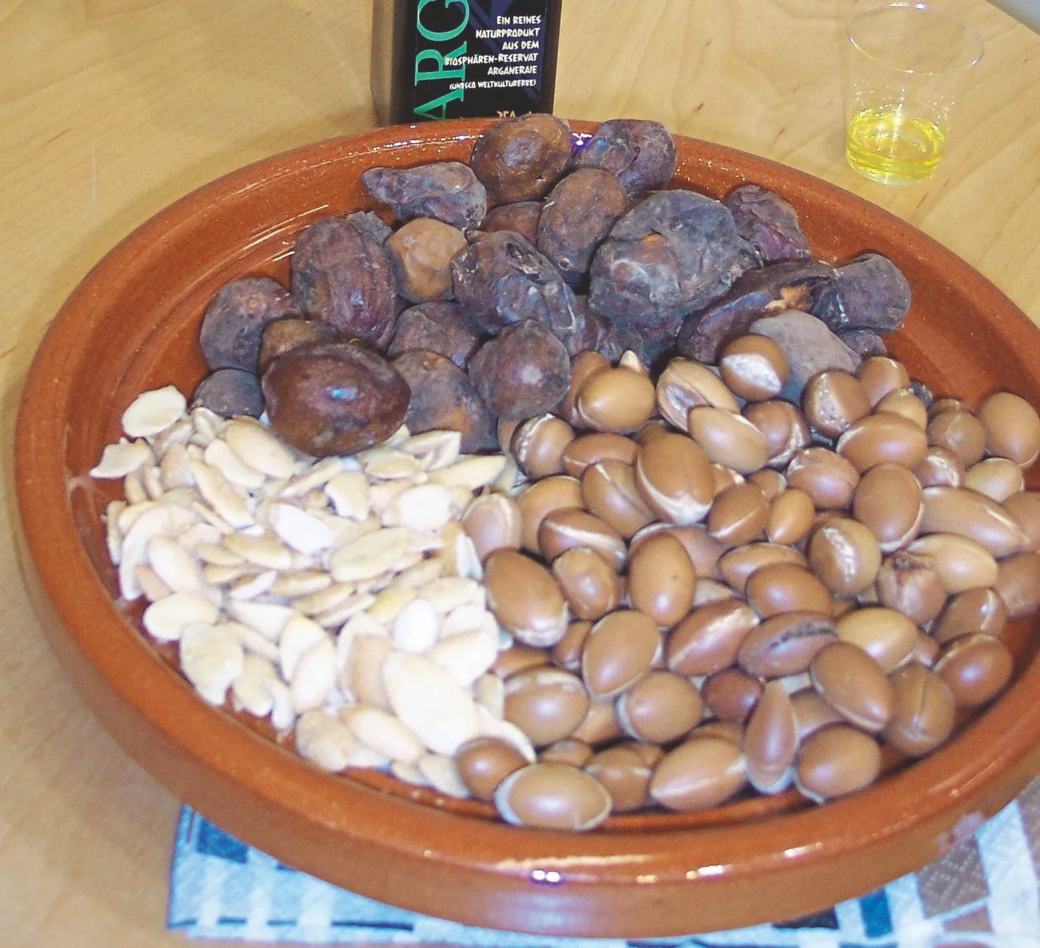 Stichwort: Nuss- und Saatenöle