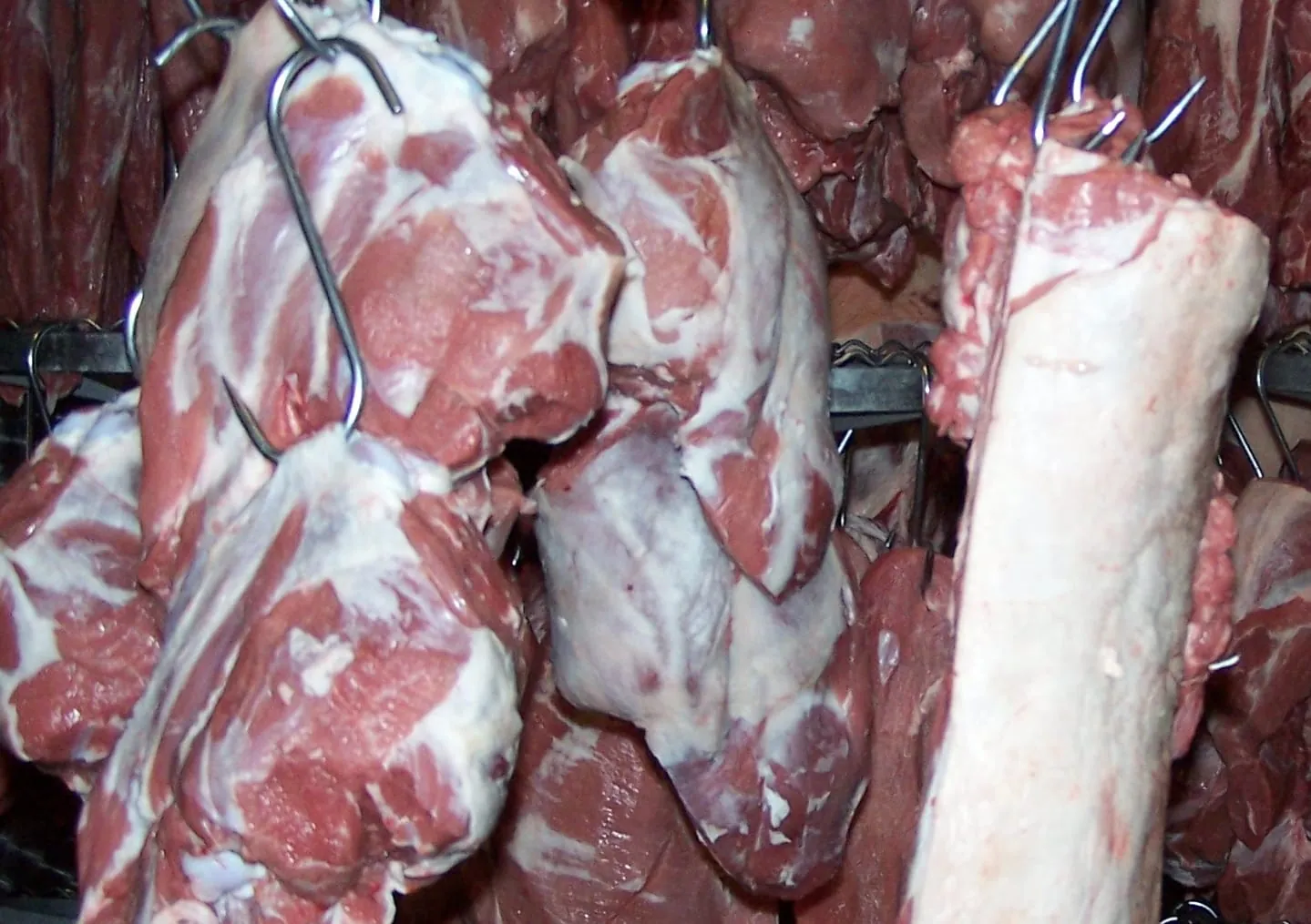 Fleischproduktion im Jahr 2025 nahezu unverändert