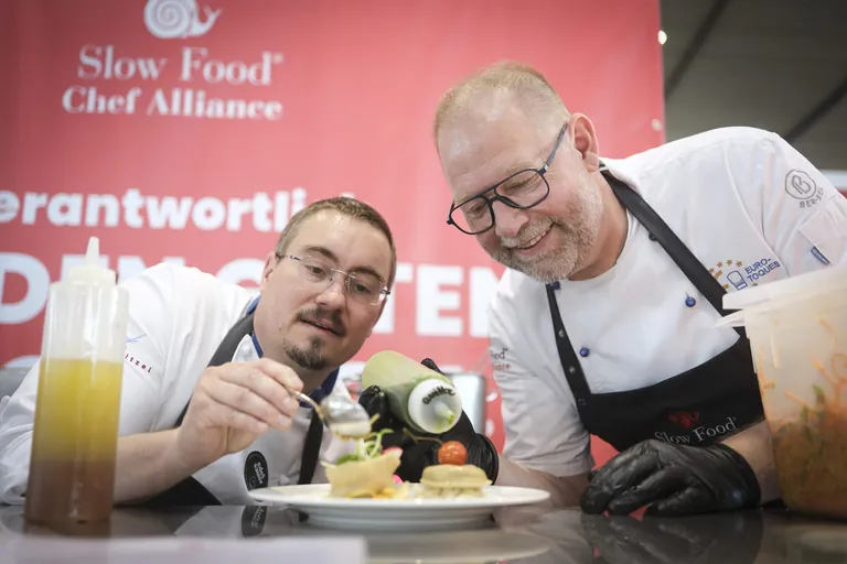 Am Gemeinschaftsstand der Slow Food Chef Alliance warten besondere Genusserlebnisse auf die Gäste auf dem Markt des guten Geschmacks.