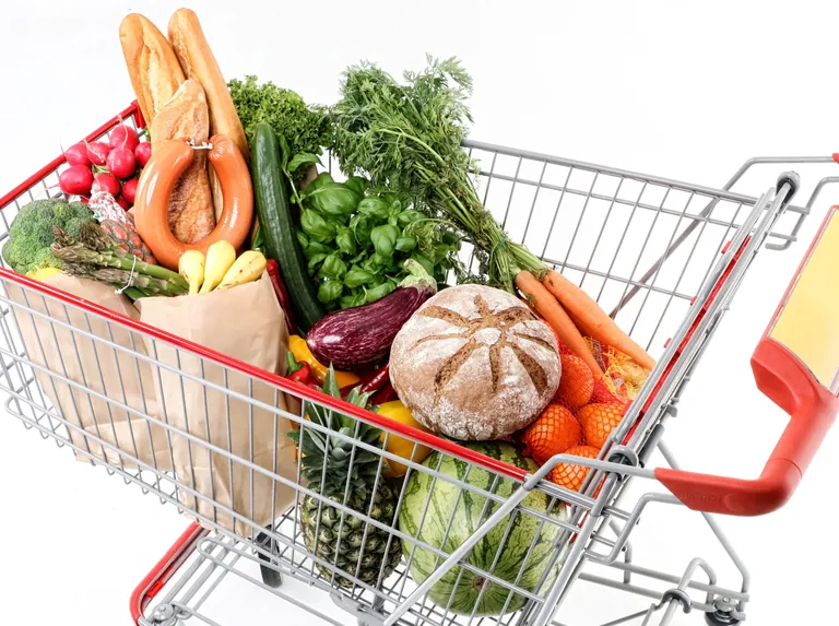 Den größten Anteil am Budget für den Einkaufskorb machten Fleisch, Wurst, Fisch und Meeresfrüchte mit 22 Prozent aus.